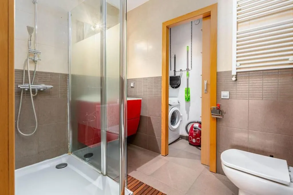 One Bedroom Apartment In Barcelona City Center 0*,
