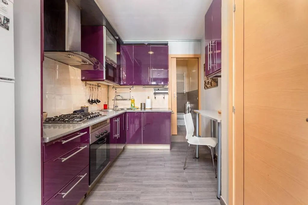 One Bedroom Apartment In Barcelona City Center 0*,  إسبانيا